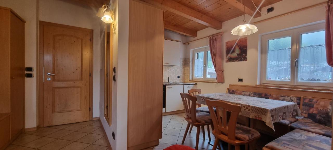 Apartamento Casa Soraruf Campitello di Fassa Exterior foto